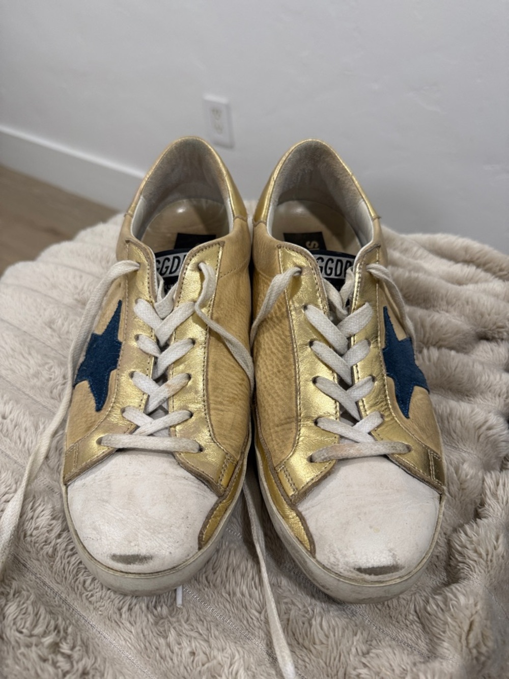 Golden Goose Gold Leather Sneakers with Blue Star
